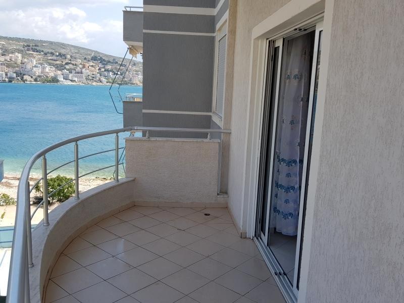 Holiday Apartment Alma Sarande Bagian luar foto