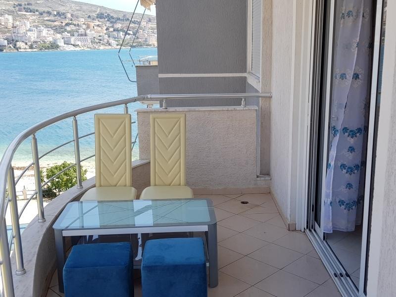 Holiday Apartment Alma Sarande Bagian luar foto