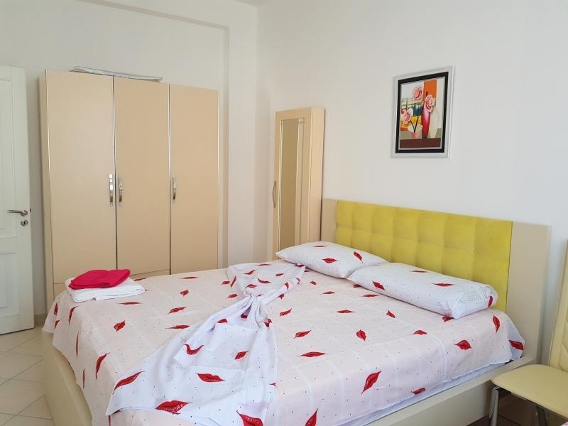Holiday Apartment Alma Sarande Bagian luar foto